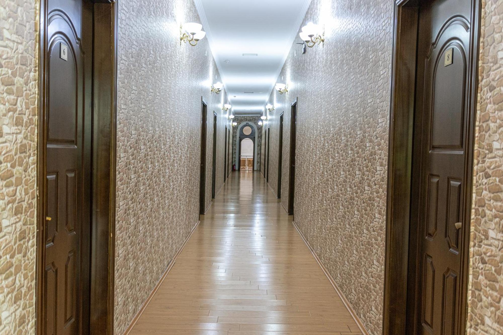 Chabiant Guesthouse Chateau Monolit Ikinci Yeniyol Екстер'єр фото