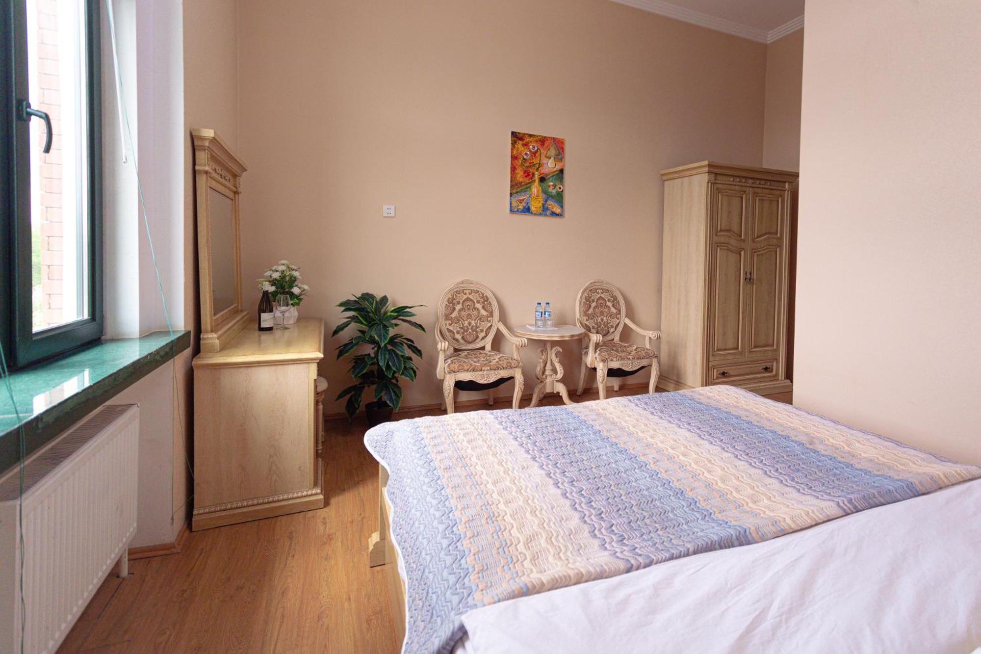 Chabiant Guesthouse Chateau Monolit Ikinci Yeniyol Екстер'єр фото